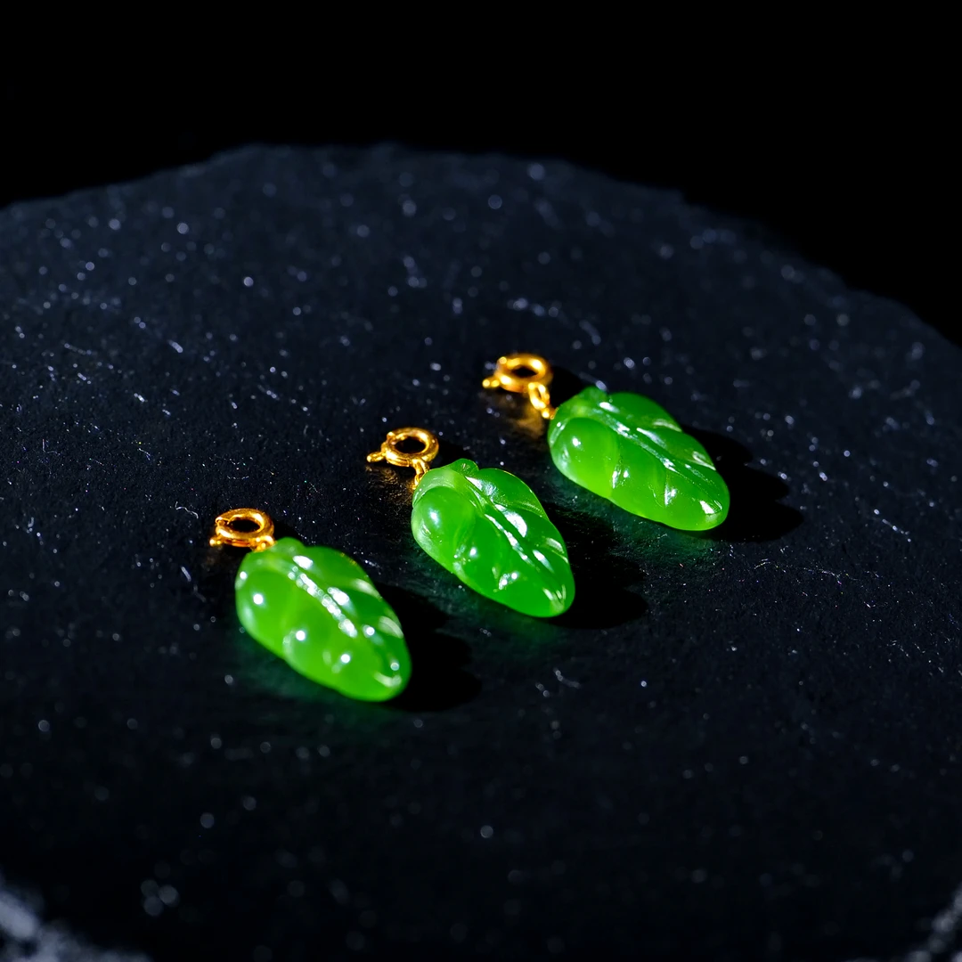 【小雨来了】18k金镶和田玉碧玉金枝玉叶吊坠 挂坠 多样性发一件