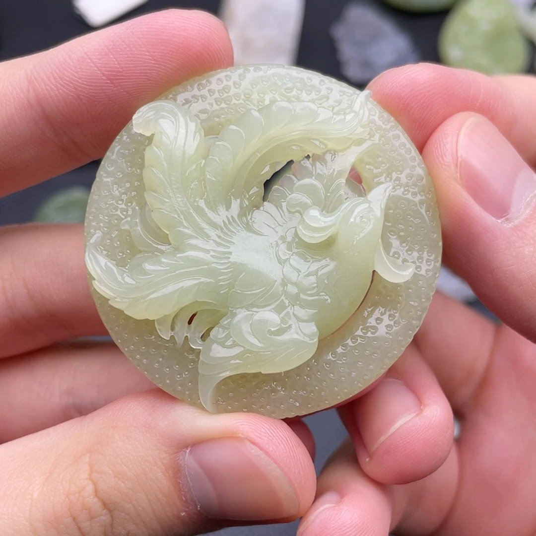 【闪购商品】颈饰未镶嵌和田玉