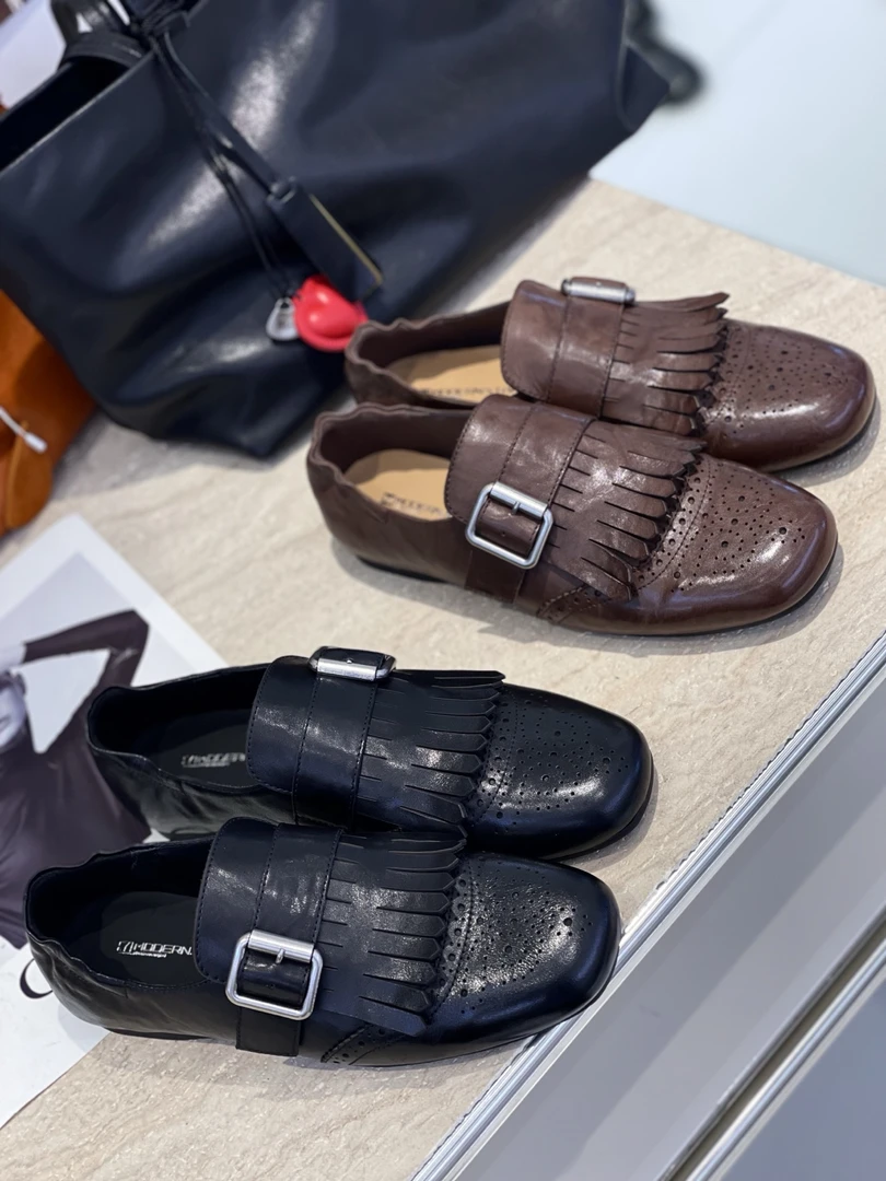 米可/MK-2844ZJ【复古雕花流苏鞋】时尚秋季新款乐福鞋流苏鞋