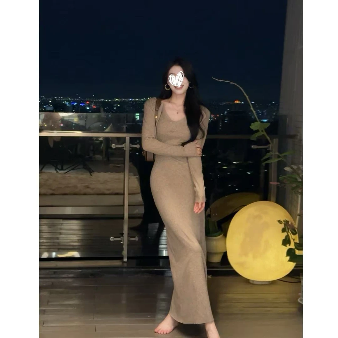 秋季开叉收腰法式长款连衣裙吊带裙+开衫时尚套装Q375