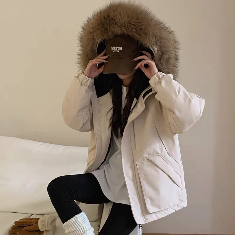 8815连帽大毛领字母AM侧边黑标拉链加厚冲锋衣外套样板