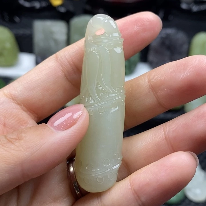和田玉未镶嵌颈饰20