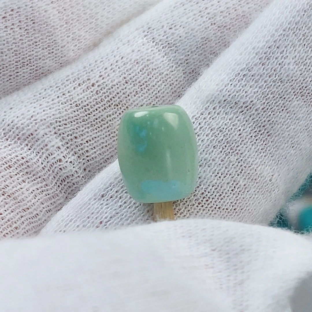 绿松石未镶嵌原矿无优化