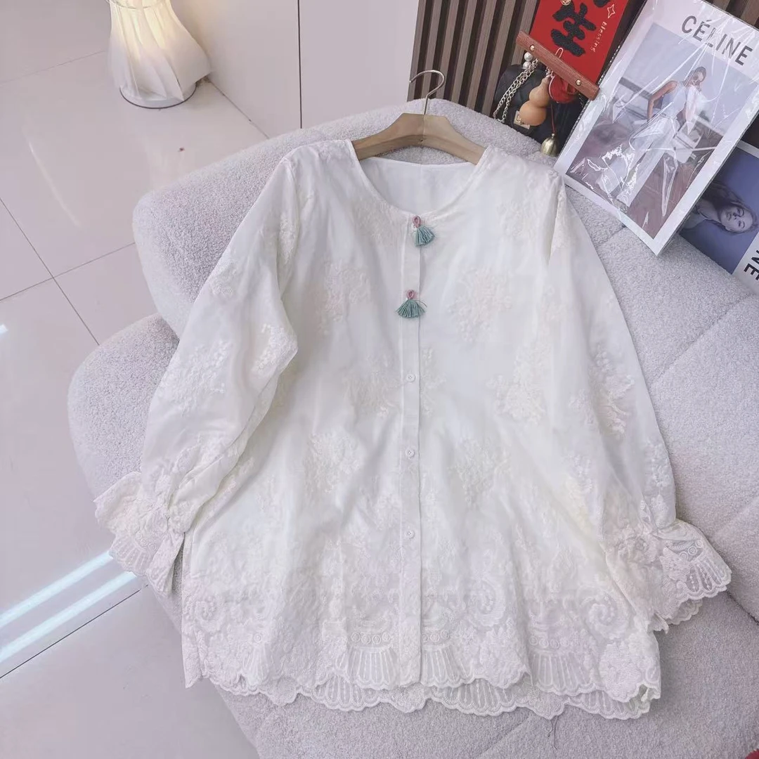 重工刺绣蕾丝衬衫女2025春季新款宽松长袖上衣立体钩花慵懒风衬衣