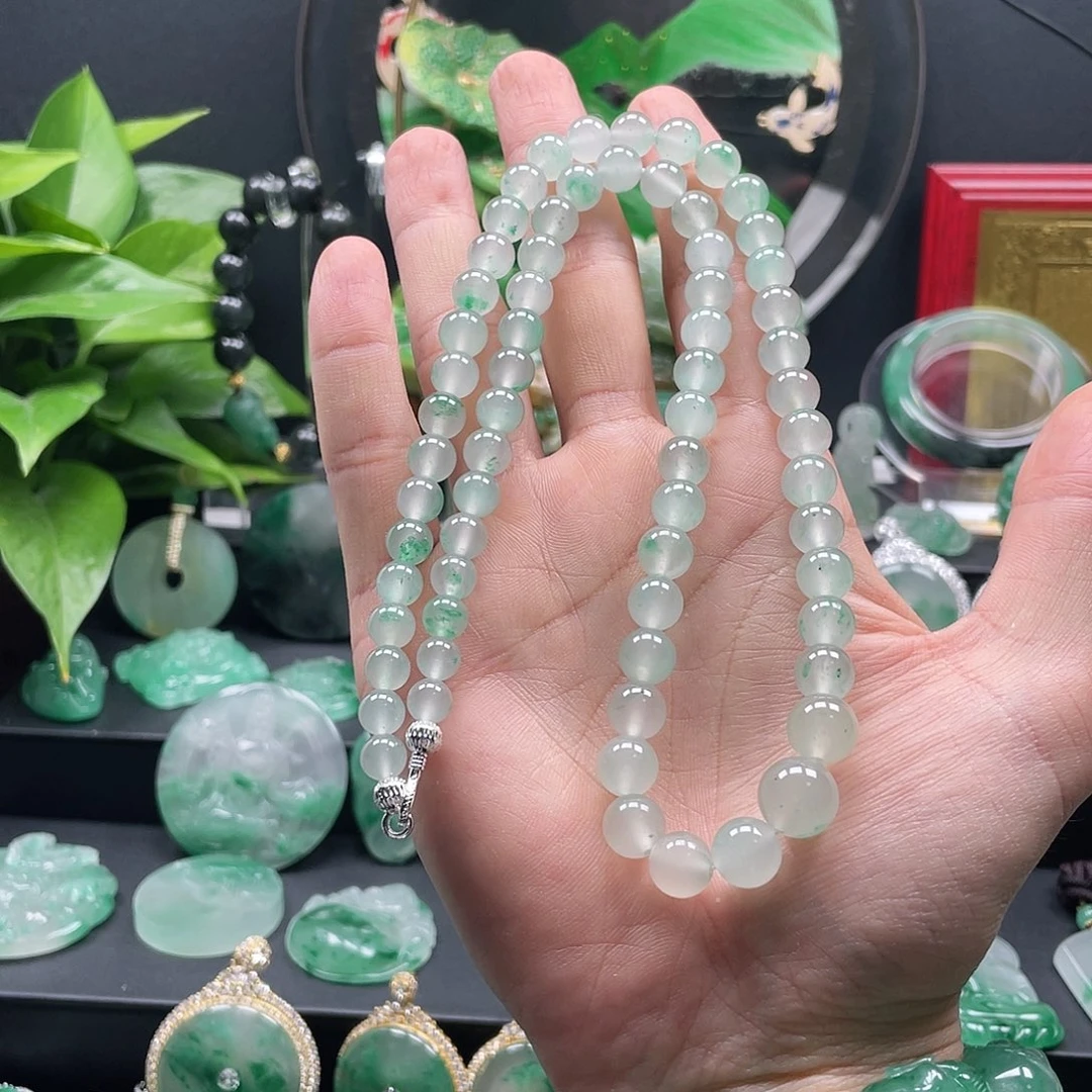 石英质玉项链未镶嵌一****晶
