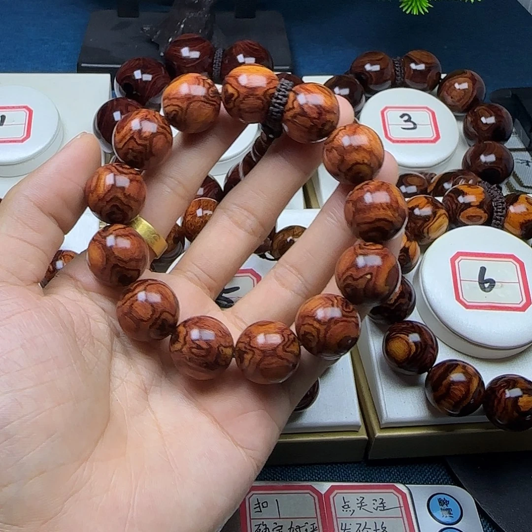 好***生花梨木类黄花梨1.8