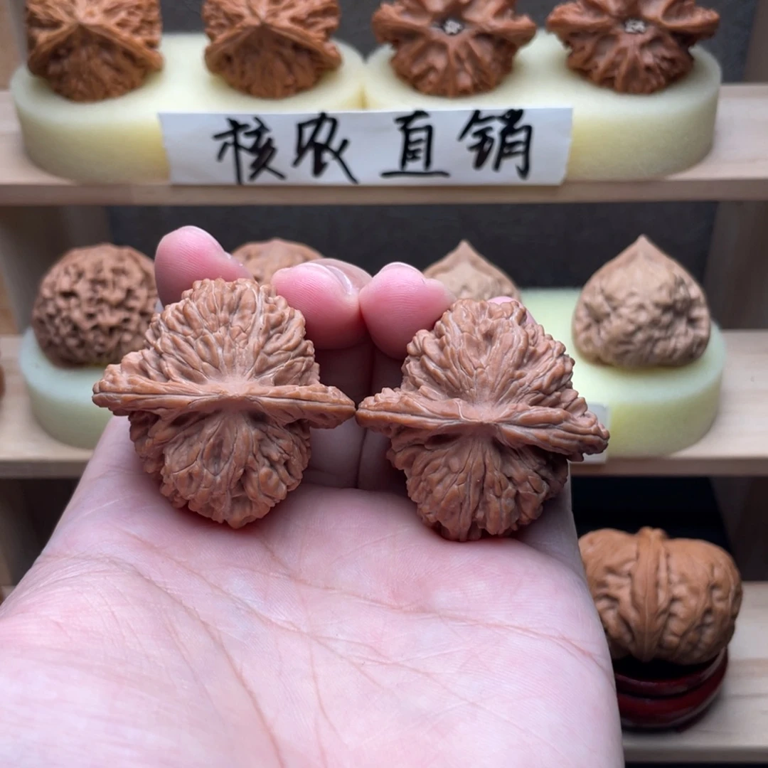 吊坠文玩核桃全品四座楼43➕交友价