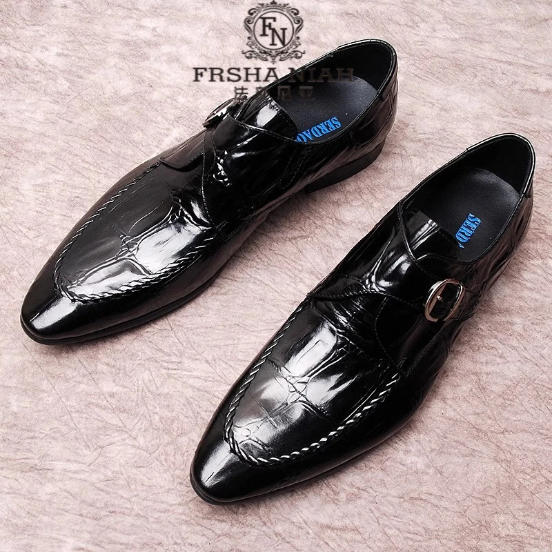 法莎尼亚高级款低跟纯色压花皮尖头休闲皮鞋韩版系带潮流雕花皮鞋