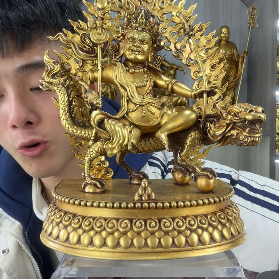 瀚***w的造型和造型都很精美很