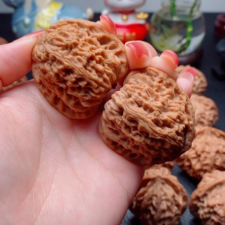 核桃山地果南疆石42