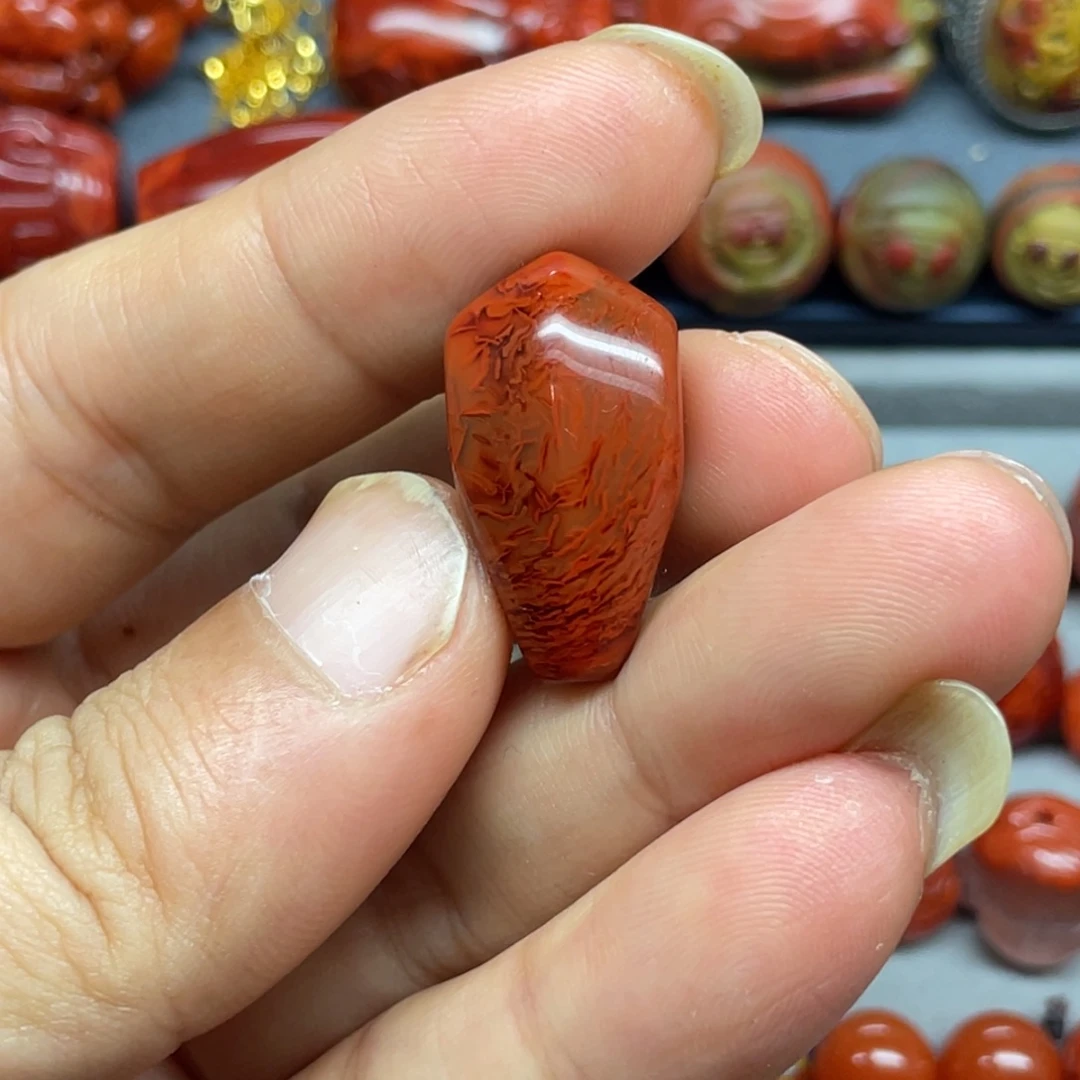 南红玛瑙未镶嵌配饰