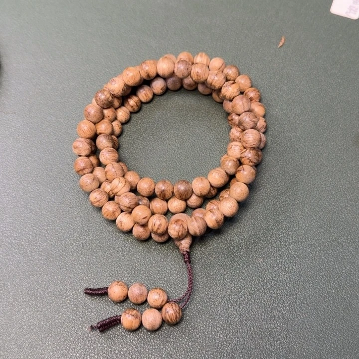 沉香手串芬进口达拉干老料16克