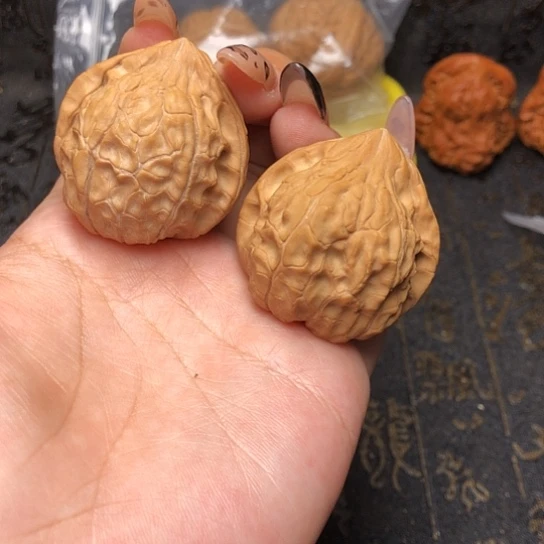 文玩核桃吊坠龟甲纹