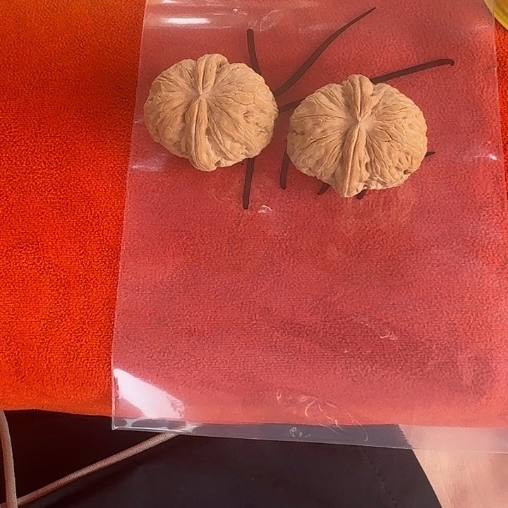 ***文玩核桃吊坠啦啦啦啦