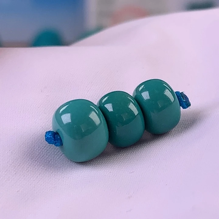 绿松石未镶嵌珠宝奇石8.5-7.8mm