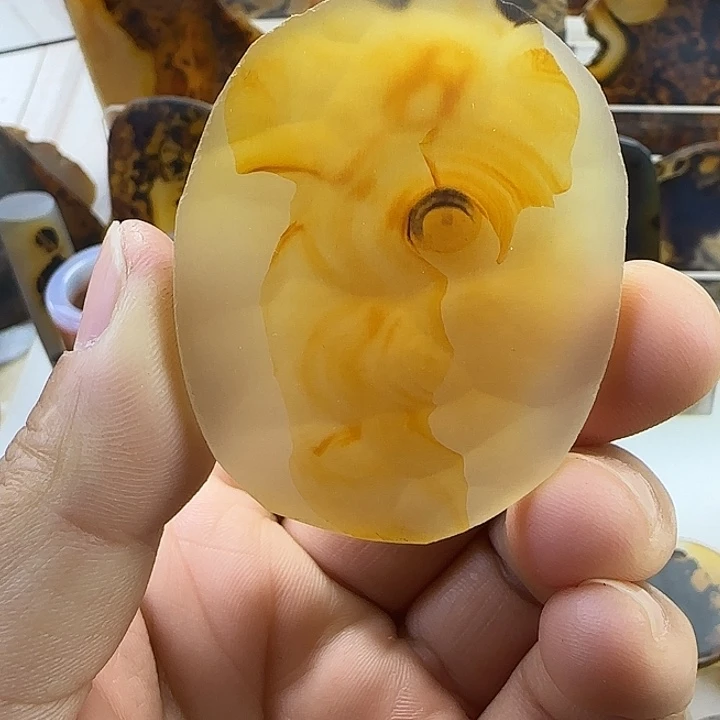 玛瑙/玉髓未镶嵌颈饰