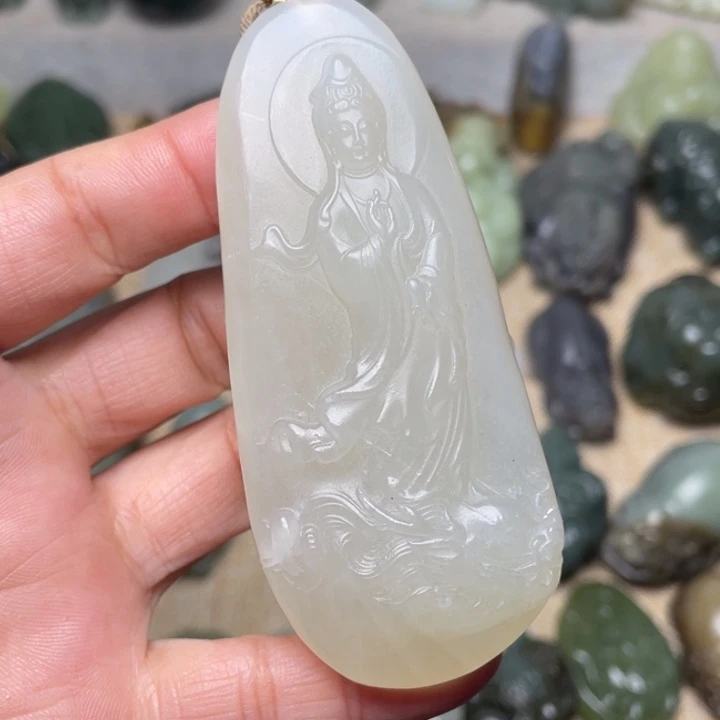 和田玉未镶嵌颈饰有棉