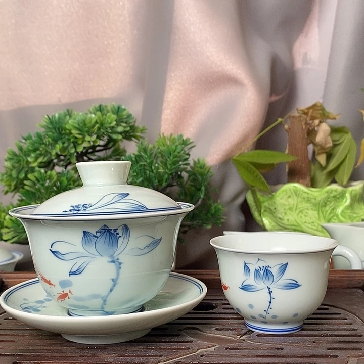 160ml手绘荷花盖碗送主人杯