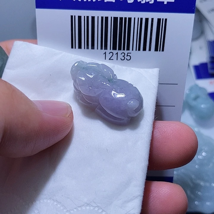 翡翠未镶嵌颈饰天光墟翡翠市场现金代购