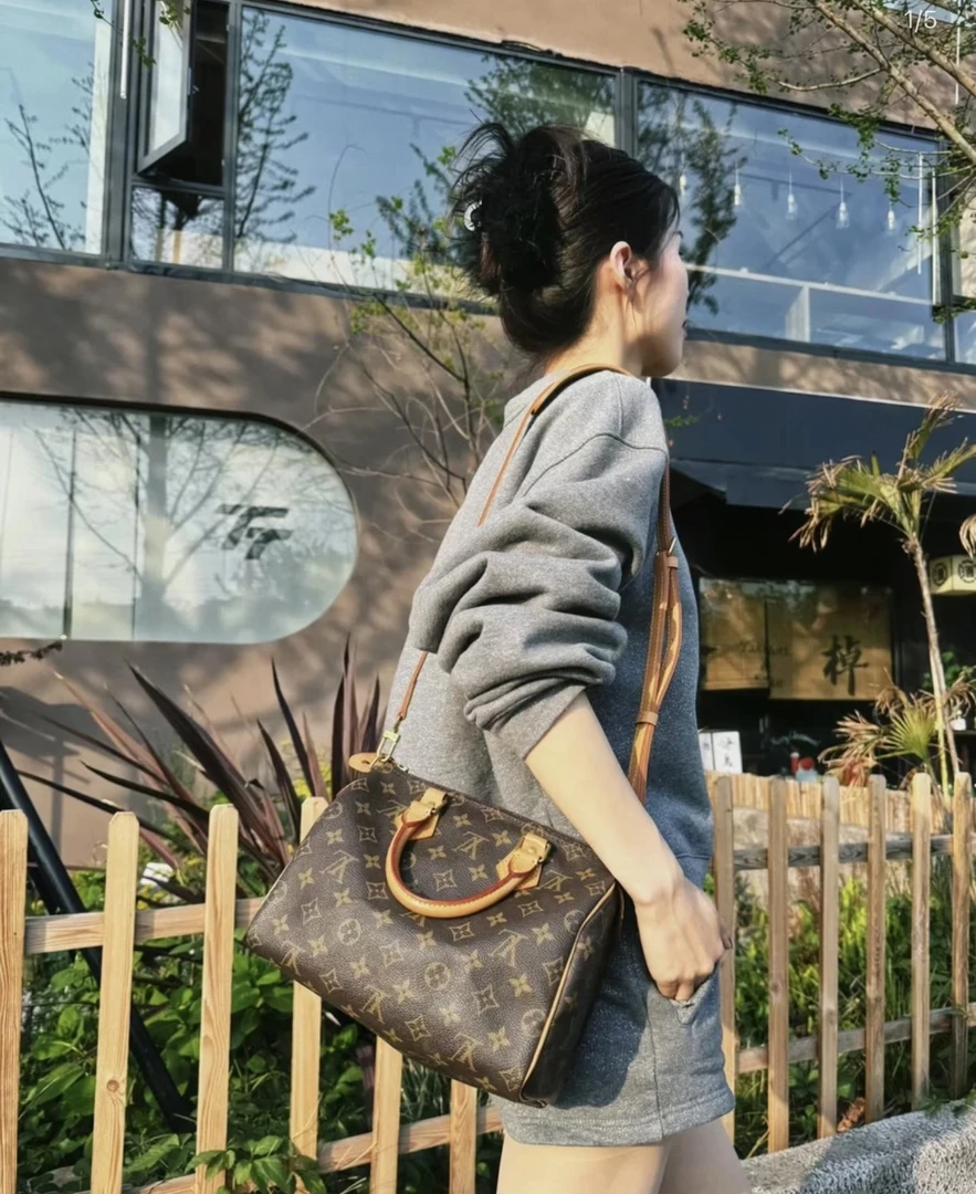 99新 LouisVuitton/路易威登  SP25送肩带可肩背换新植柔革