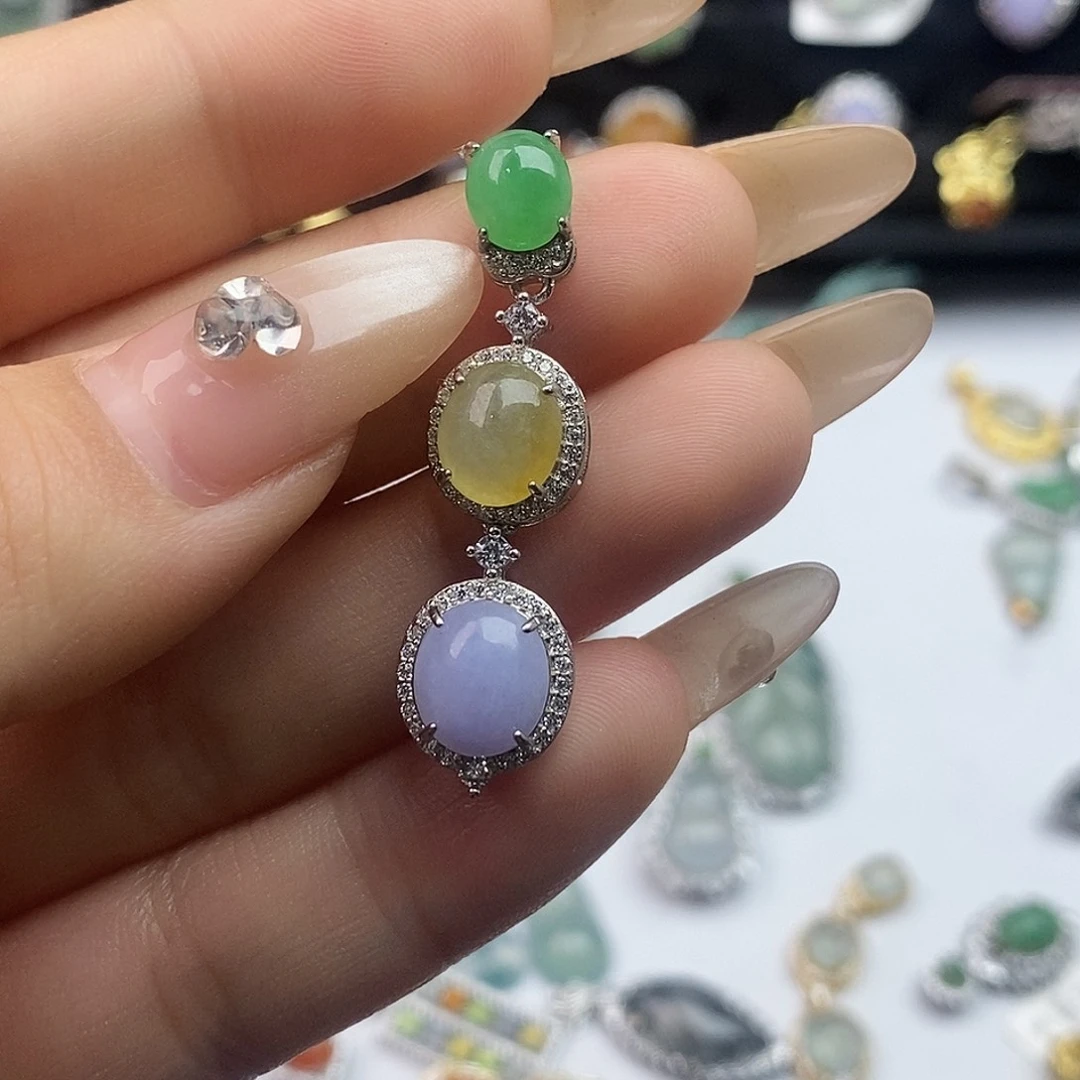 翡翠未镶嵌戒指翡翠