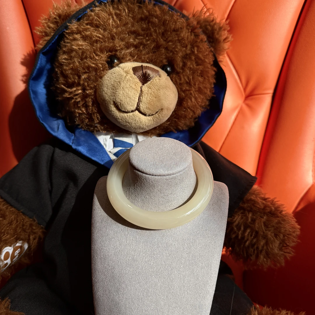 壹屿珠宝 2150 和田玉典藏藕粉手镯圈口53