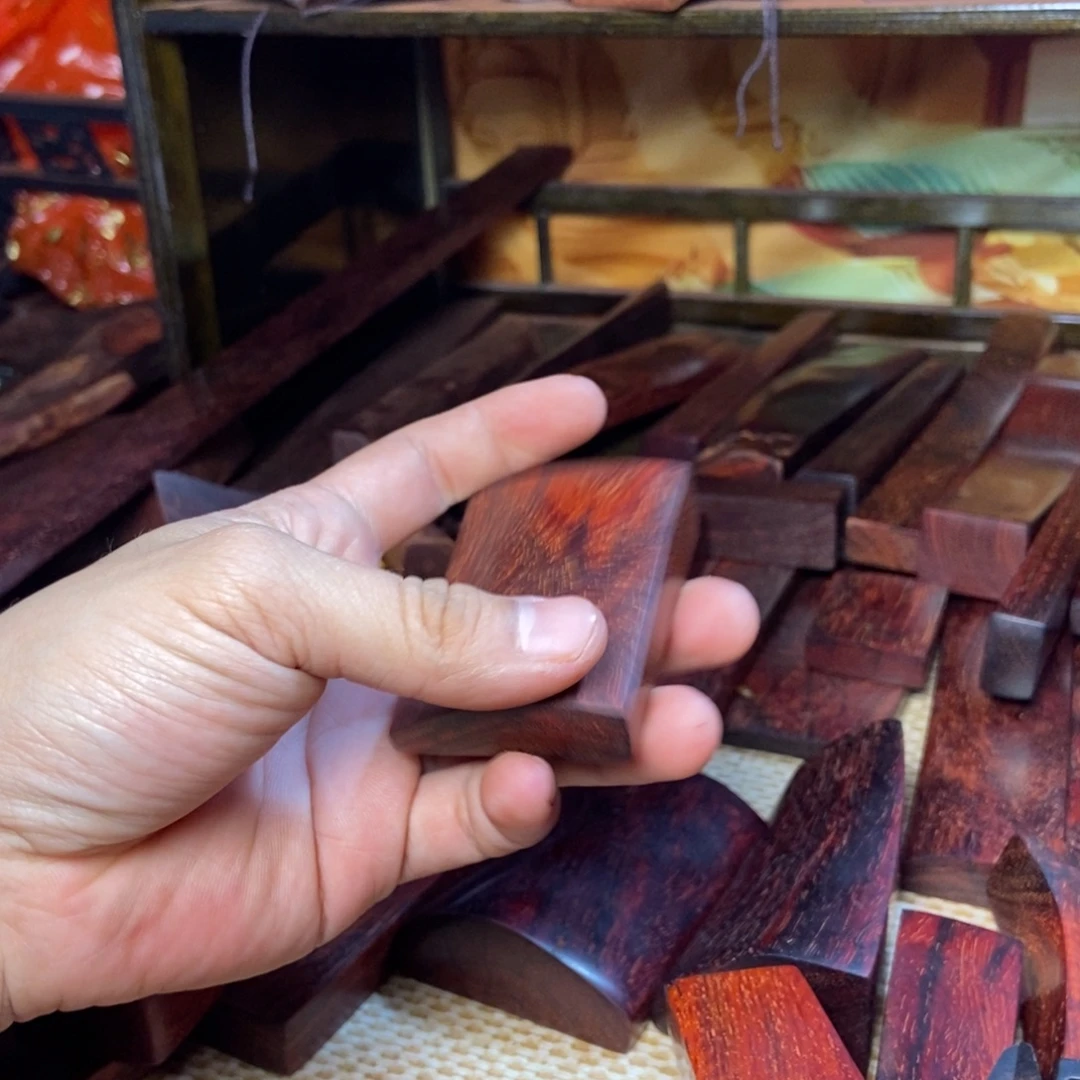 紫檀木类端景台牛毛纹水波