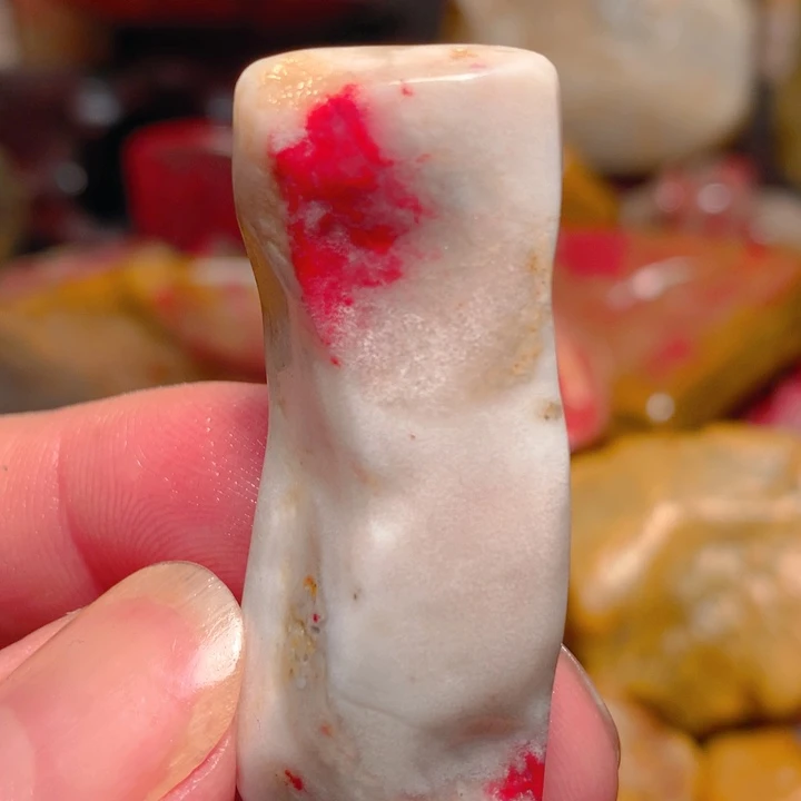 昌化石昌化鸡血石