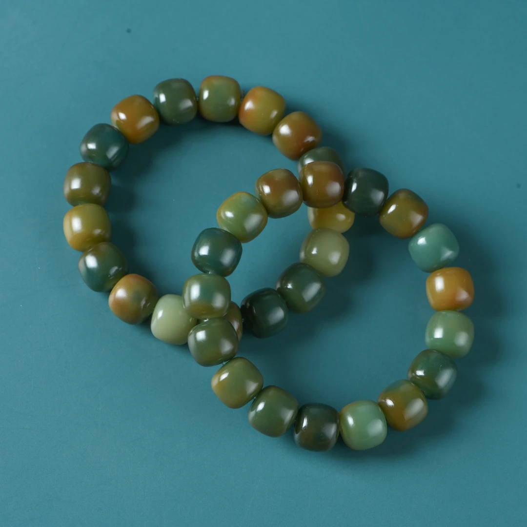 绿菩提根12x13老型珠手串（多样性发其一）