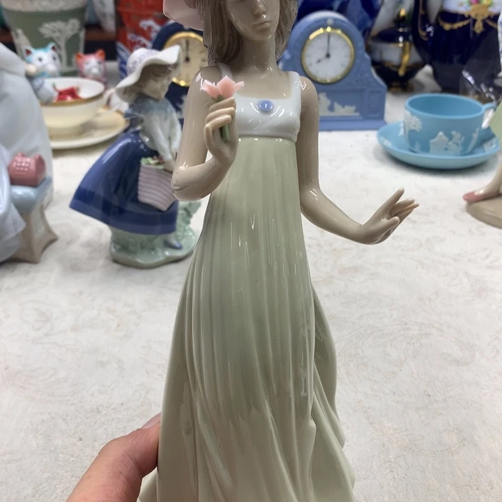 紫砂金瓷阁精品瓷器店