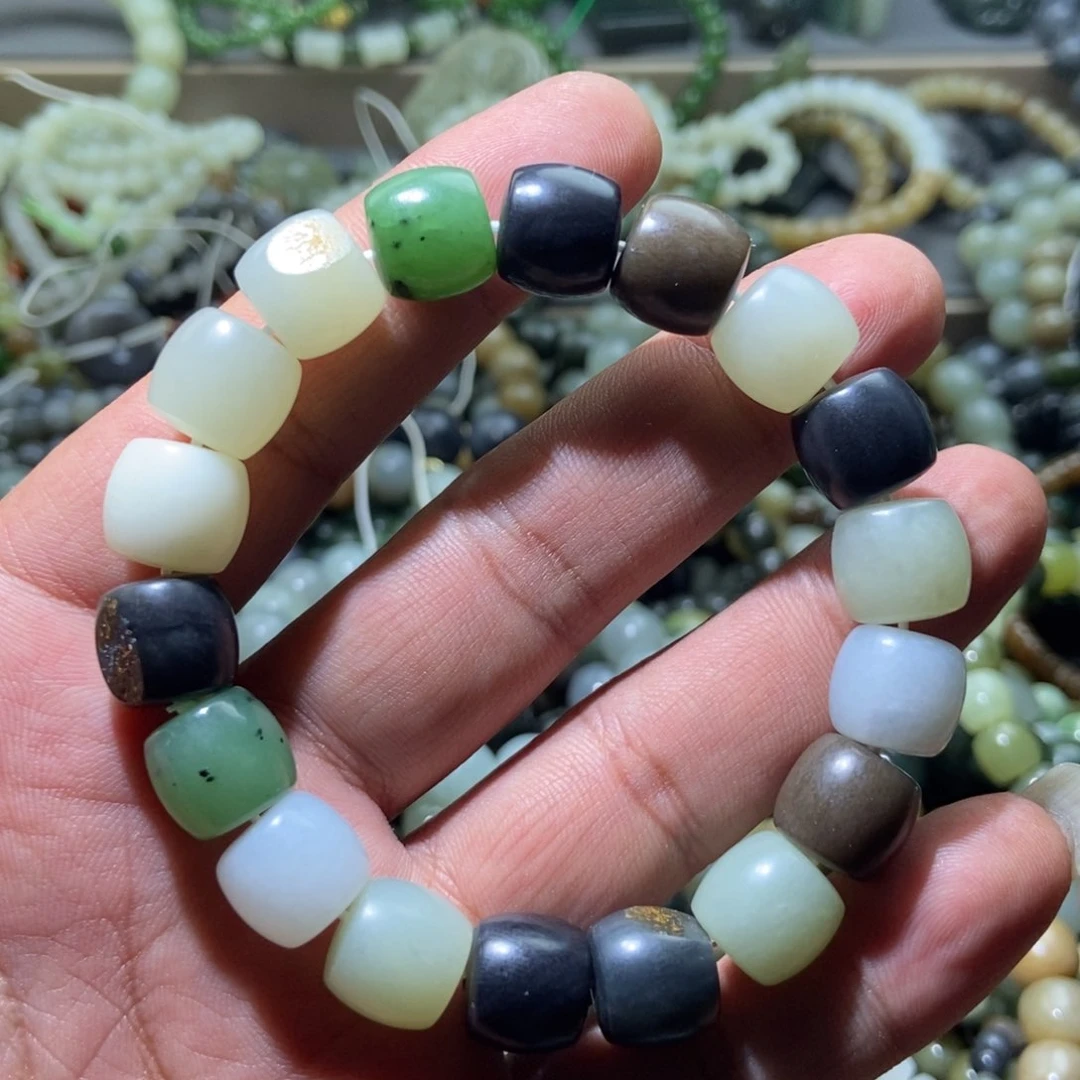 手链未镶嵌和田玉