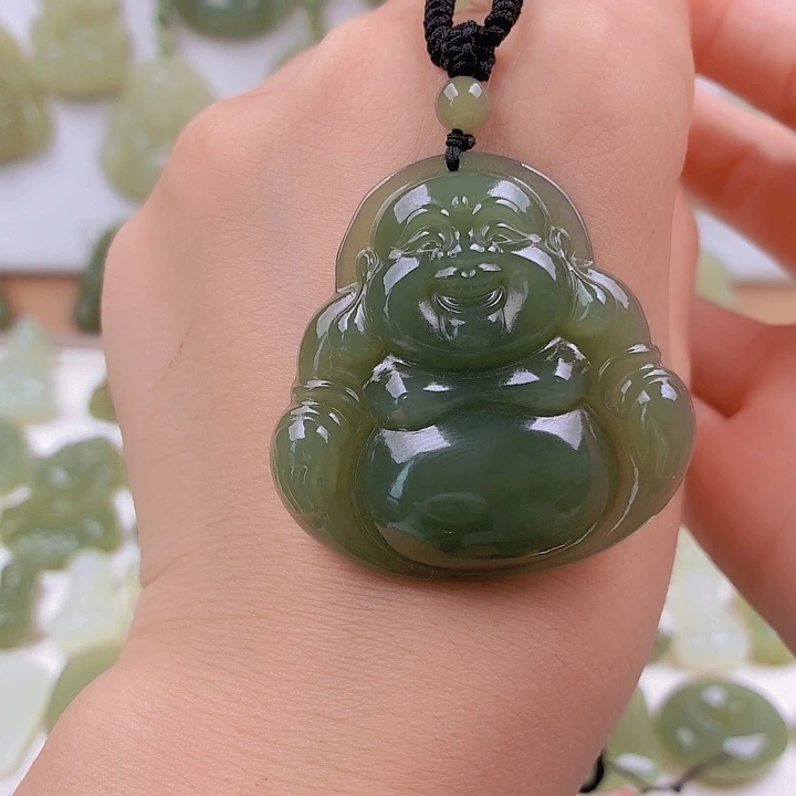 和田玉未镶嵌颈饰45尺寸佛