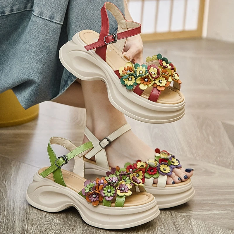小众高级感厚底花朵气质软底女士凉鞋外穿2025新款夏季罗马鱼嘴鞋
