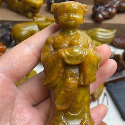 蛇纹石玉未镶嵌颈饰84