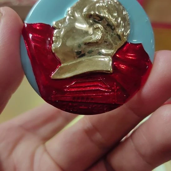 景***p其他普通金属纪念章