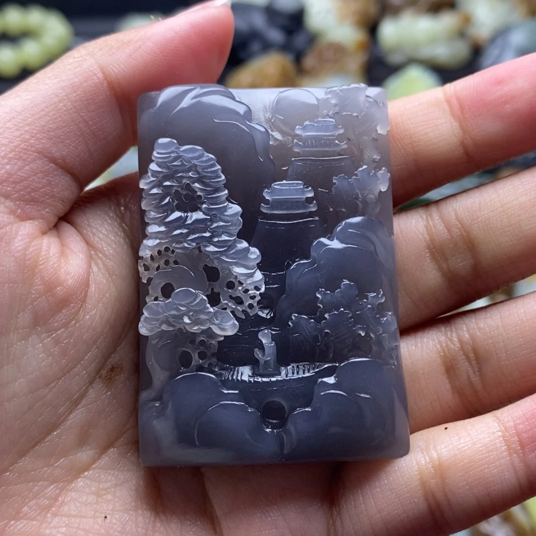 吊坠(不含链)未镶嵌和田玉（糖玉）