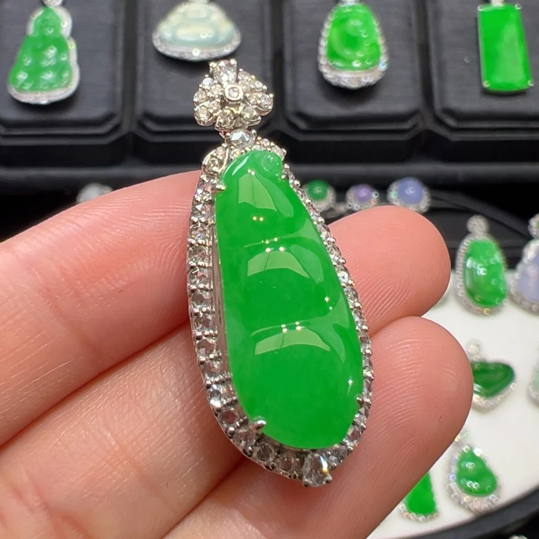 翡翠吊坠(不含链)18K金镶嵌收到货48小时鉴赏期