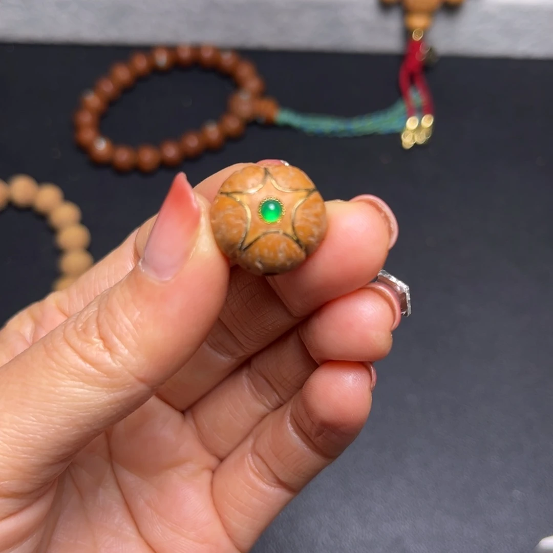 凤眼菩提吊坠17.7+mm五星