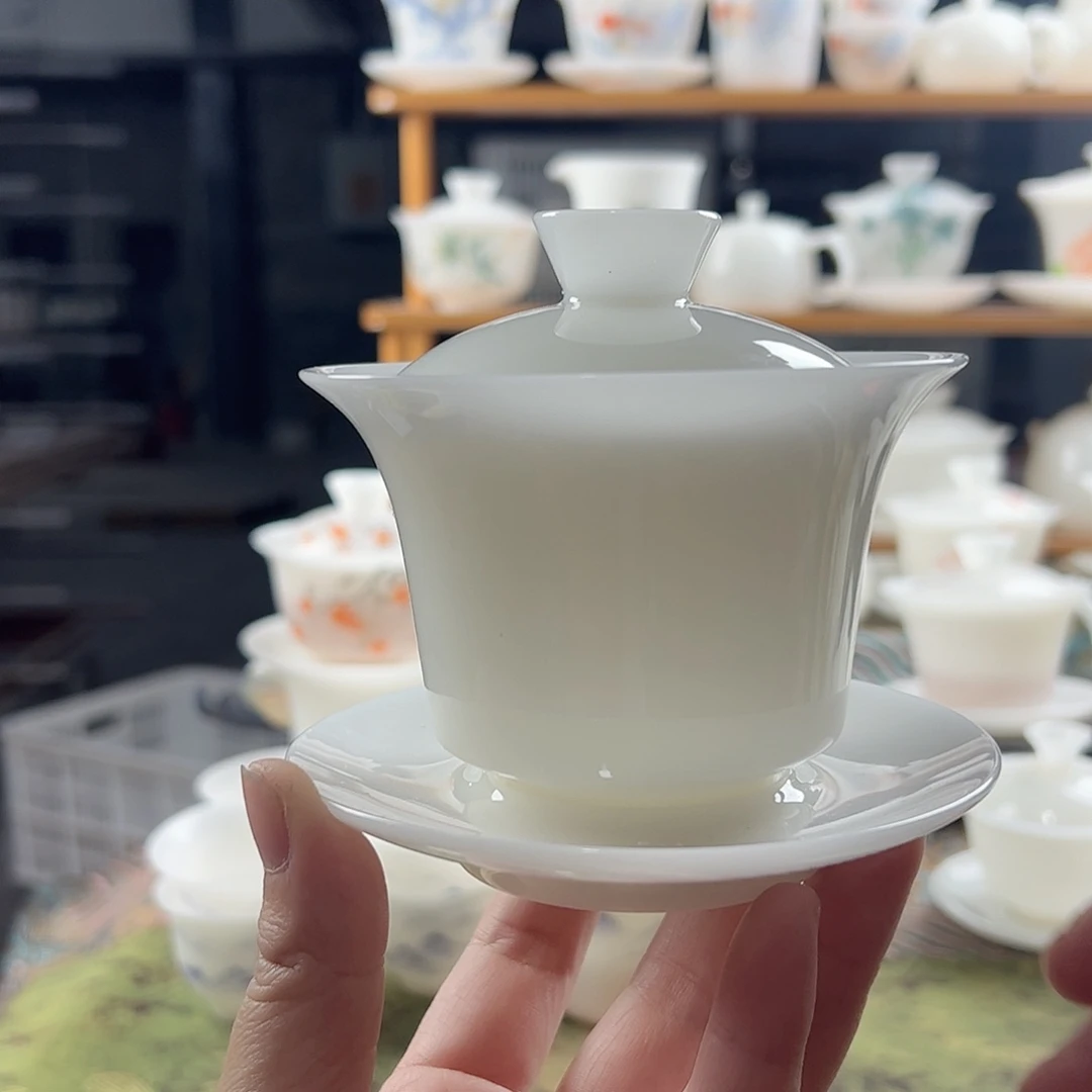 璞玉釉烧马蹄盖碗满容200ml