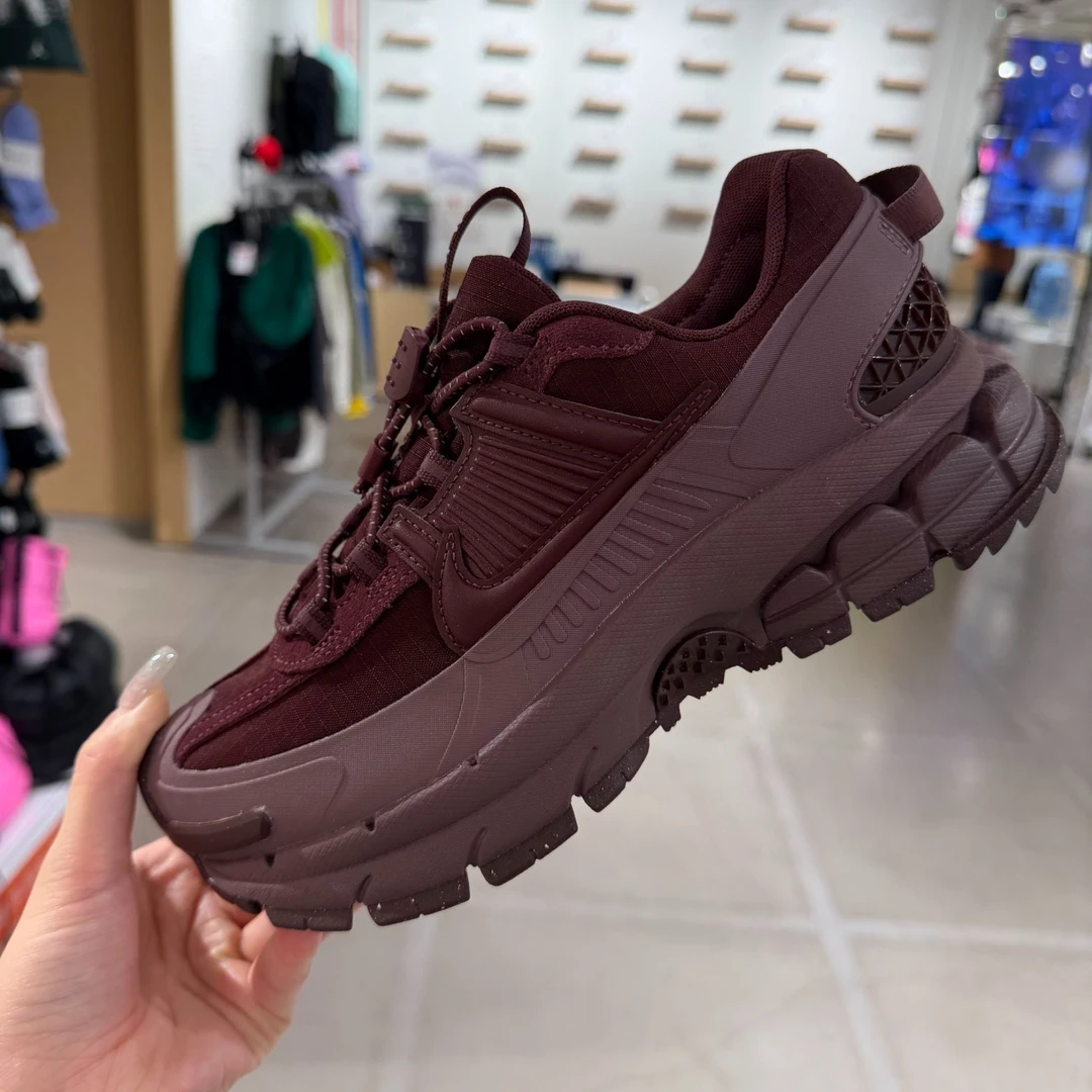 【滔搏联动】耐克NIKE女子机甲风格双旦礼复古运动休闲鞋HQ2181-500