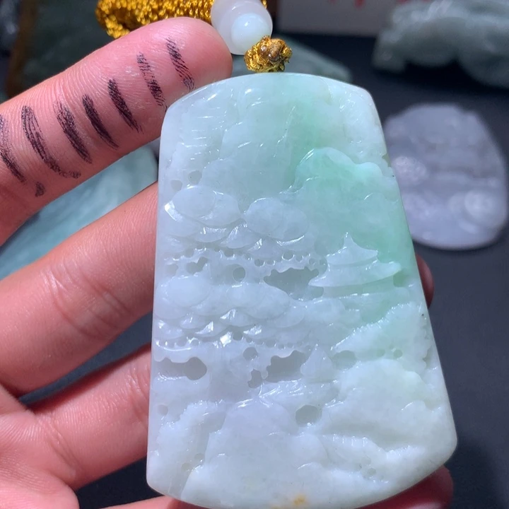 翡翠未镶嵌颈饰保真天然a货翡翠