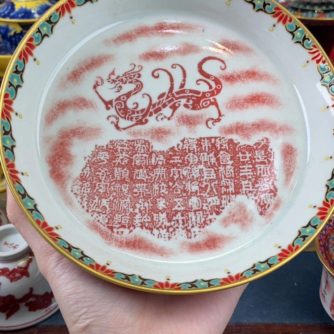 陶瓷艺术家的作品是一种