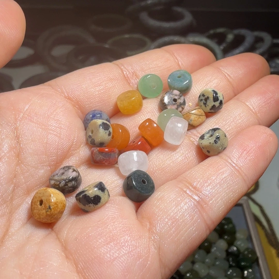 和田玉未镶嵌珠宝奇石