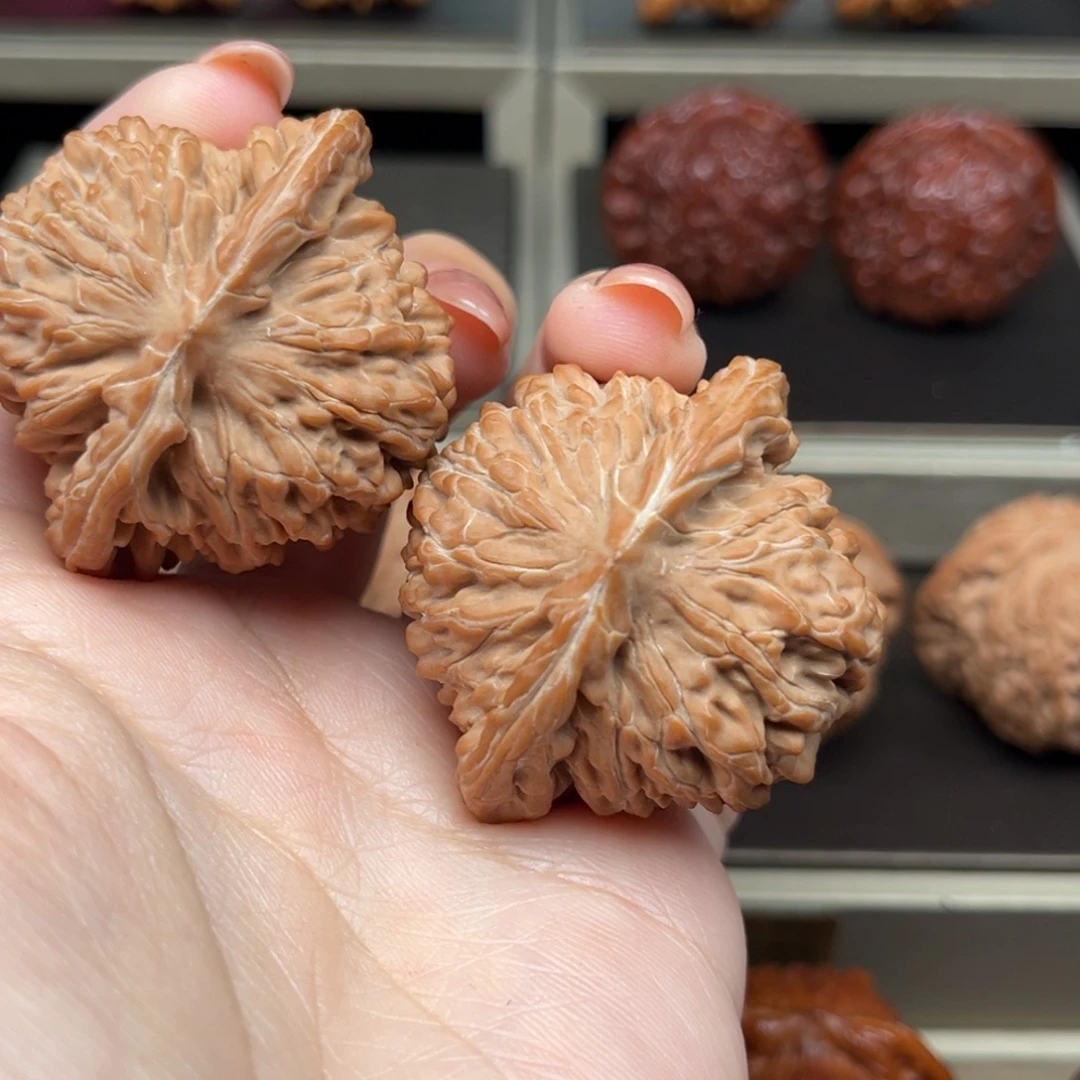 桃核吊坠平谷一代楼王