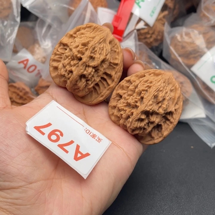 吊坠文玩核桃核桃