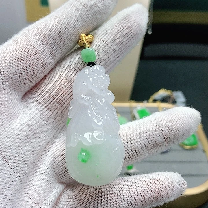 翡翠未镶嵌颈饰翡翠未镶嵌项链吊坠