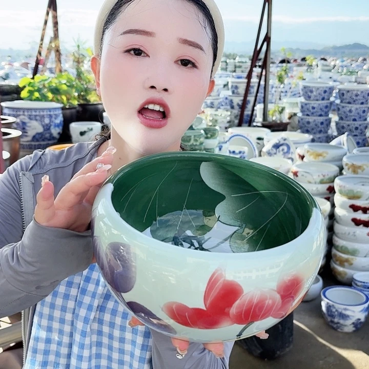 瓷片直径23厘米 高度13厘米