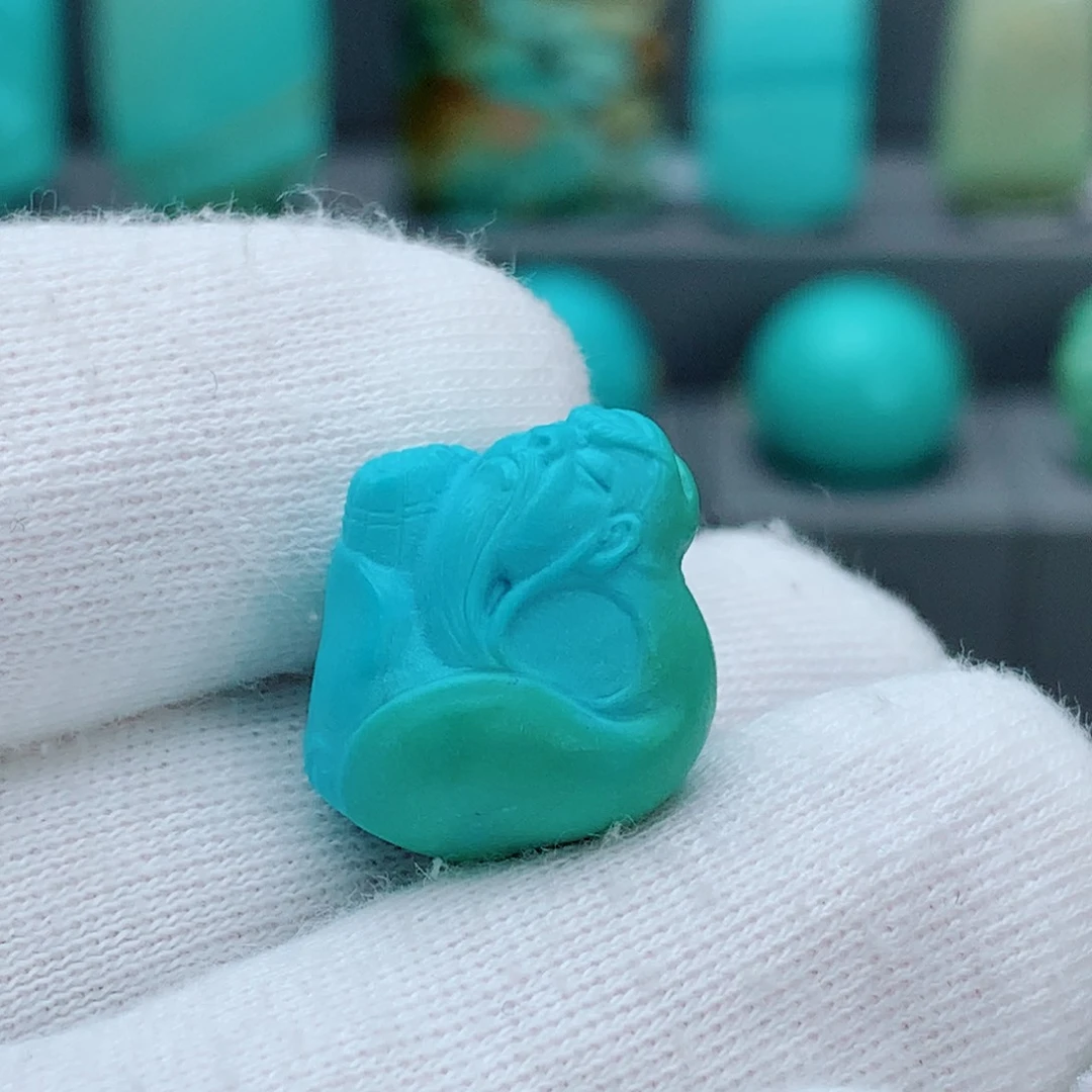 绿松石颈饰未镶嵌