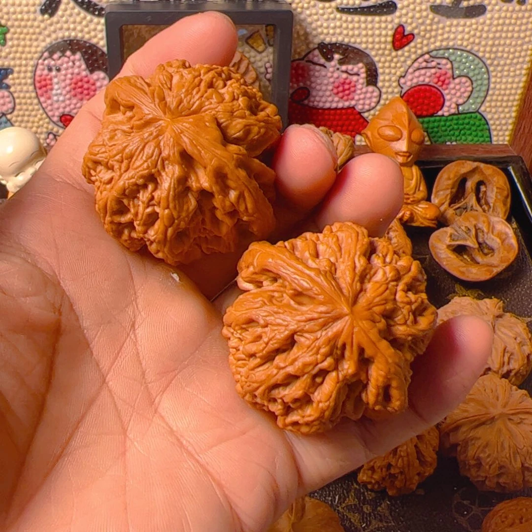 把件文玩核桃球筋