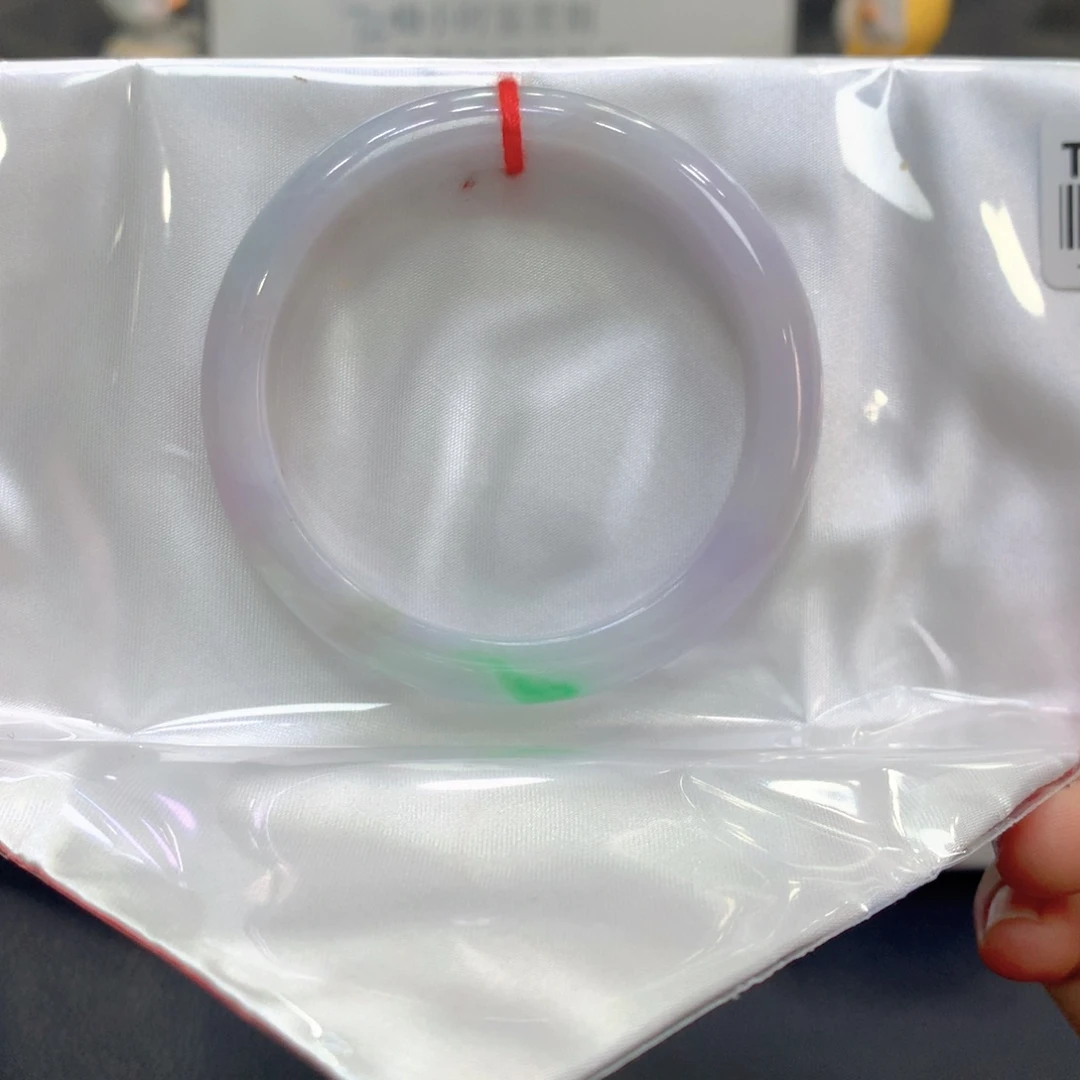 翡翠未镶嵌手镯翡翠1